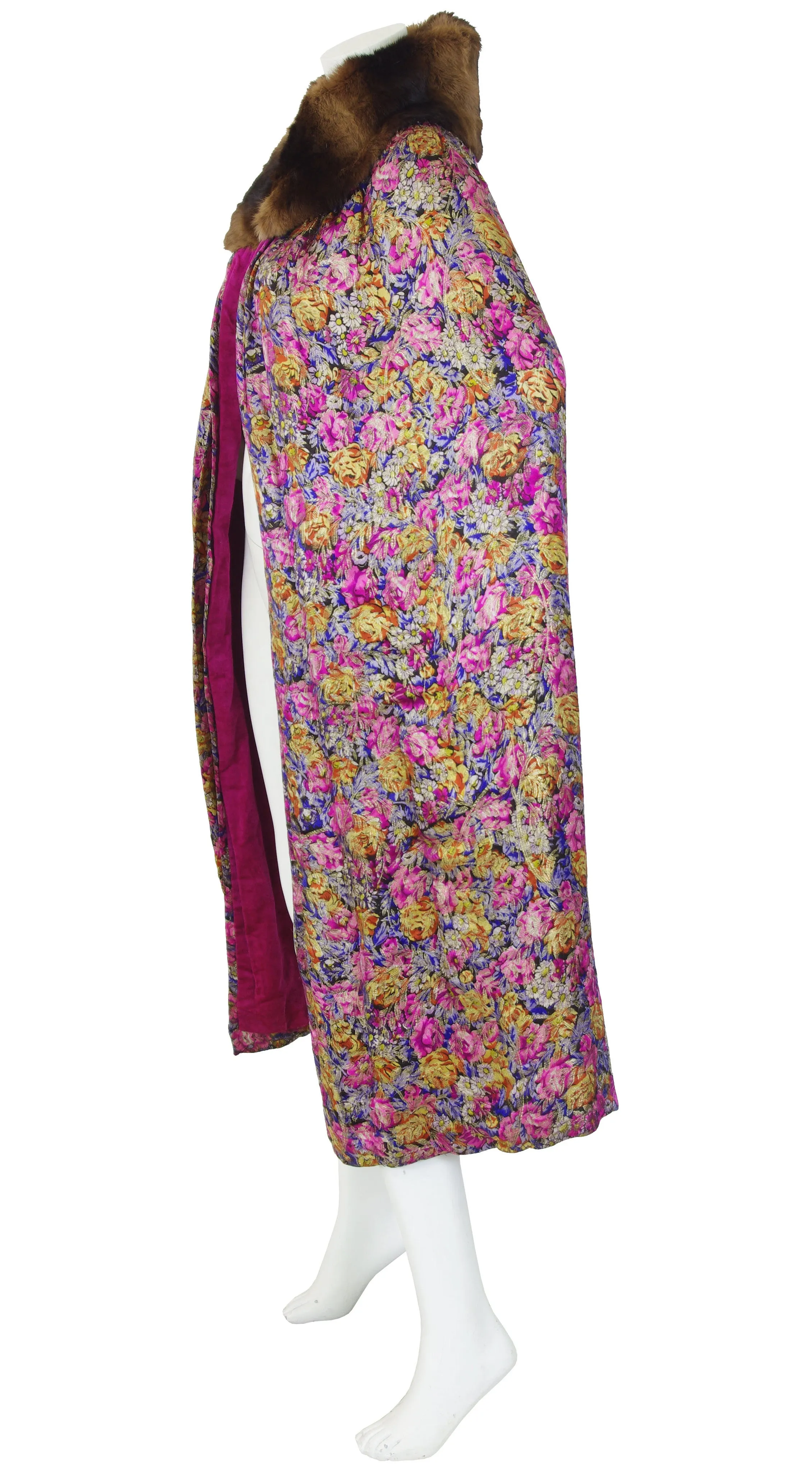1920s Floral Silk Lamé & Pink Velvet Fur Collar Opera Cape