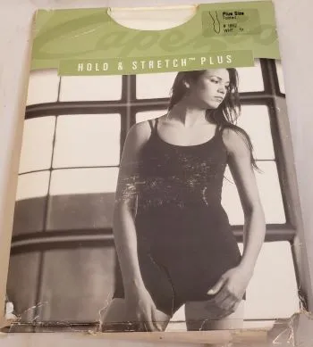 Akari -- Women's Plus Size Footed Tight