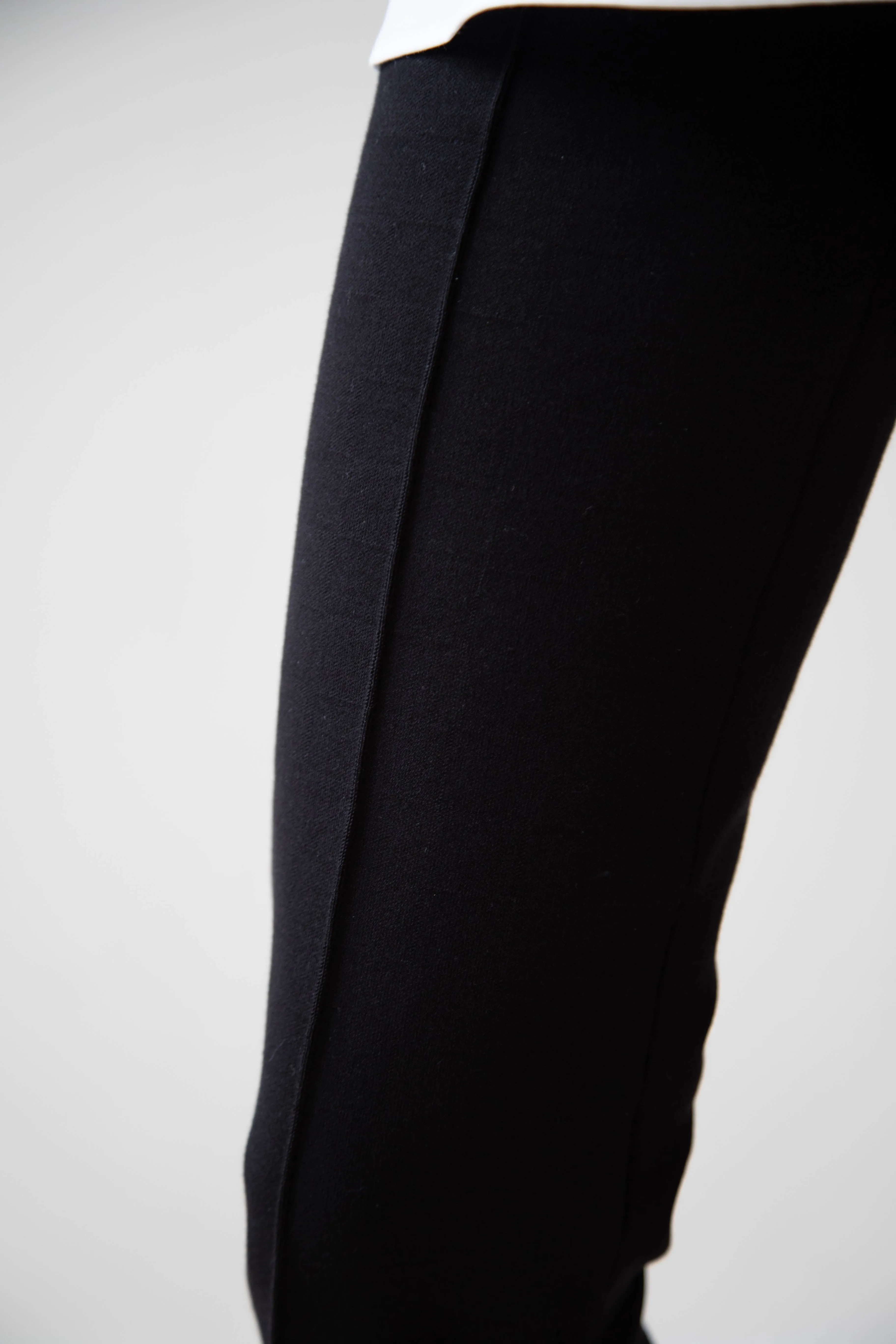 High Sport | Kick Pants in Black