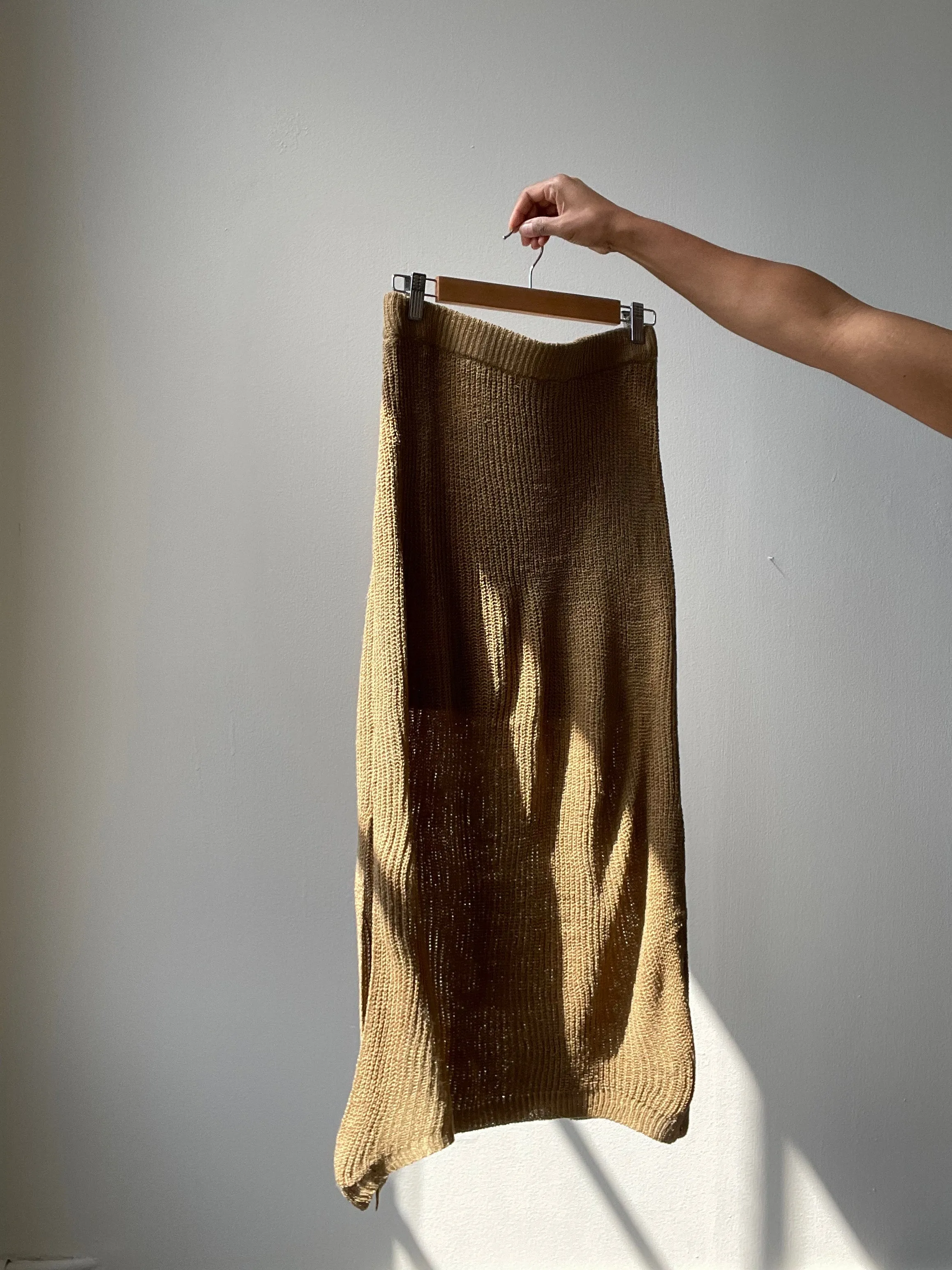 Ingrid Classic Side Slit Lightweight Sweater Skirt In Olive