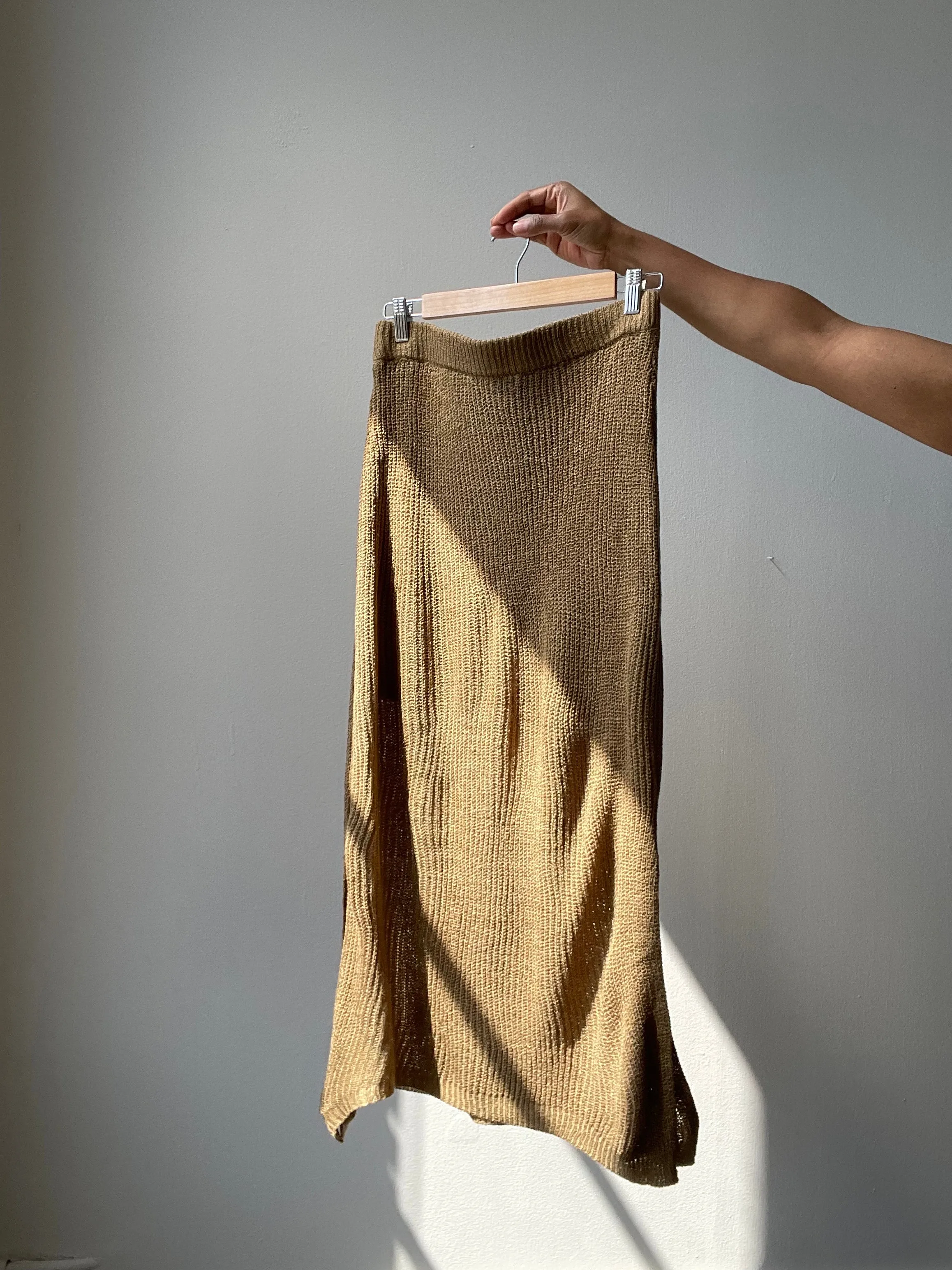 Ingrid Classic Side Slit Lightweight Sweater Skirt In Olive