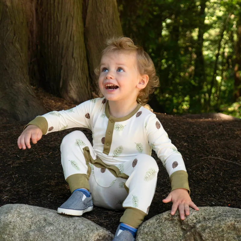 Long Sleeve Pocket Romper - Pine Cones