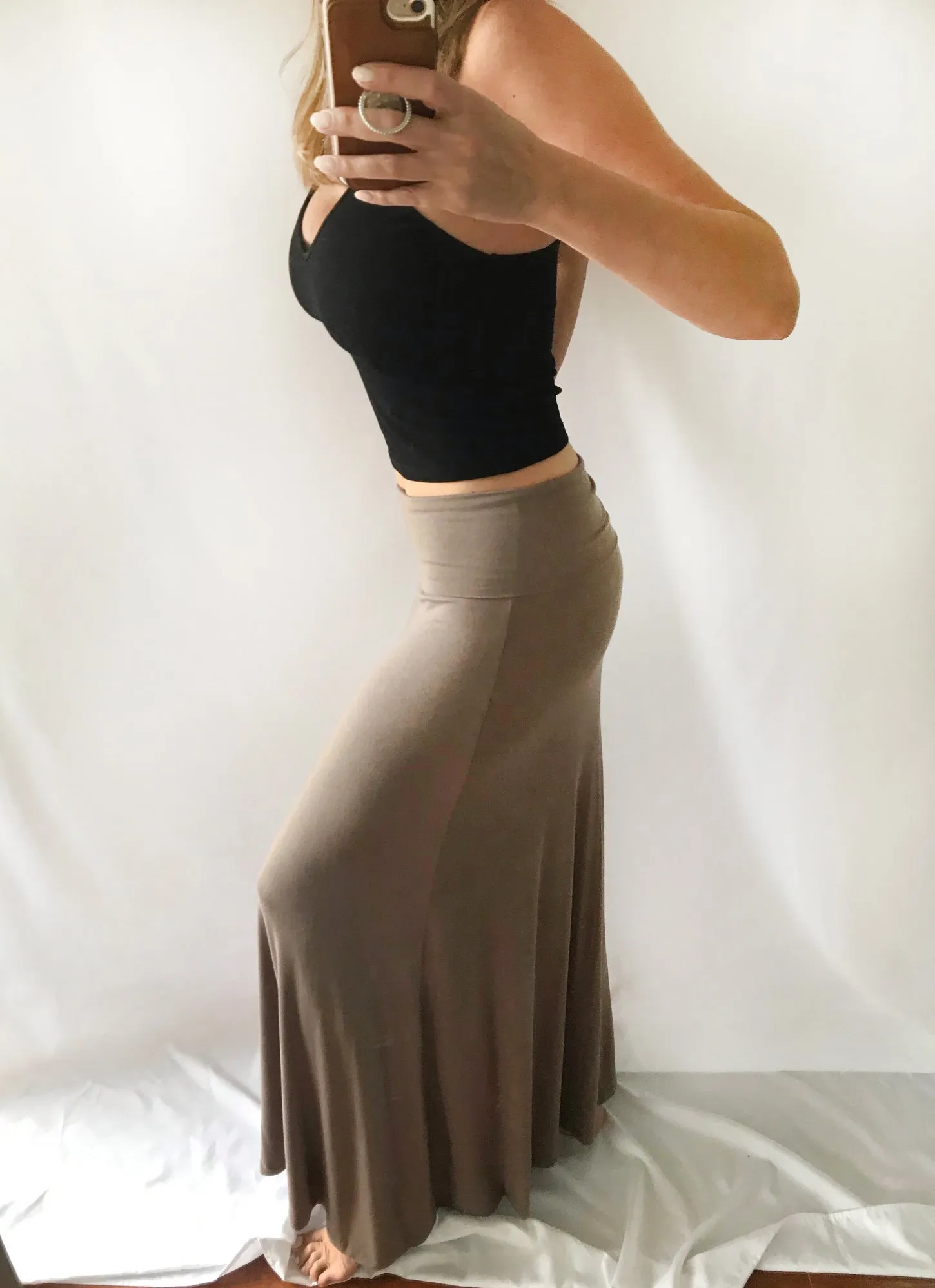 MAXI SKIRT (MOCHA)