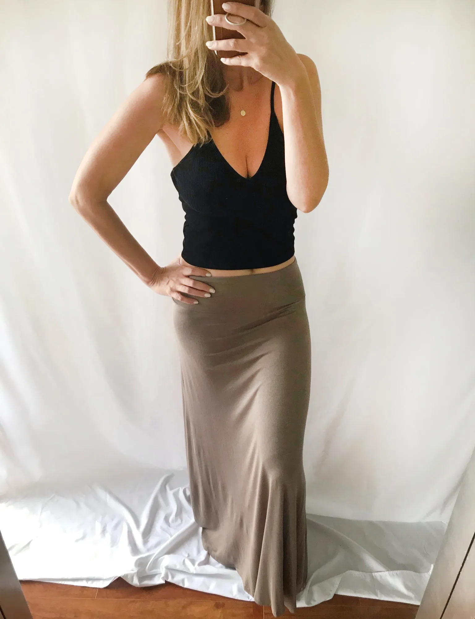 MAXI SKIRT (MOCHA)