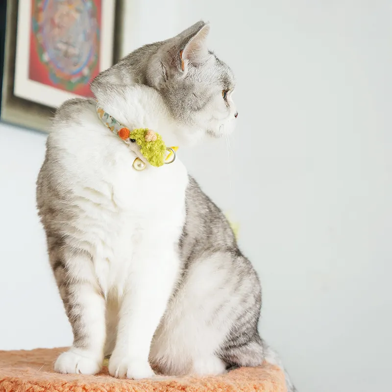 Mokka - Adjustable Cat Collar Hedgehog Design