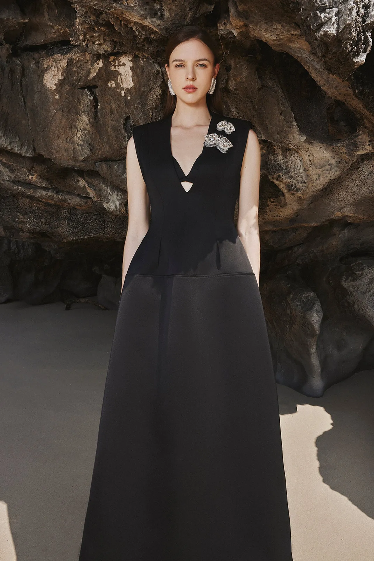 Sleeveless A-line Midi Dress 