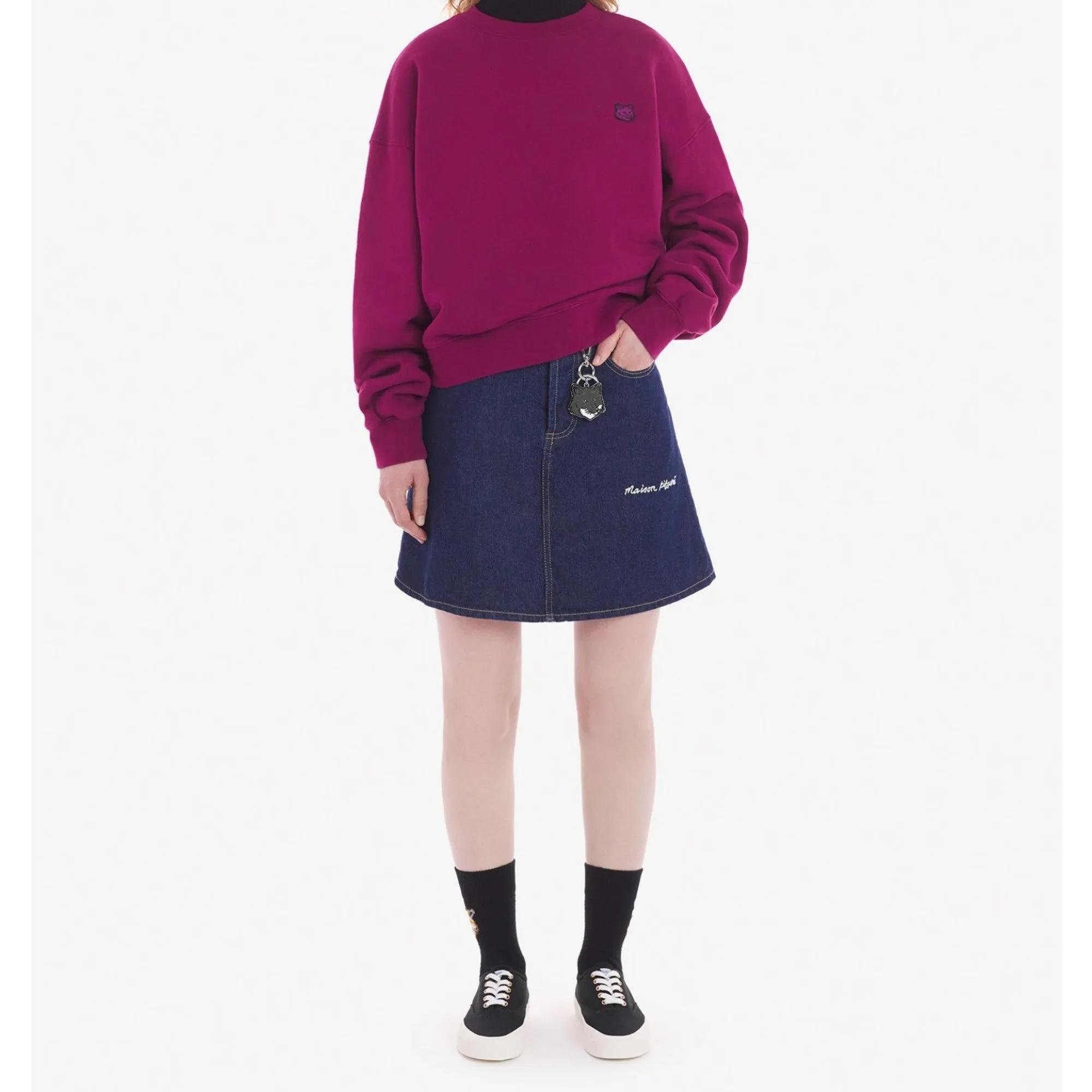 Women Bold Fox Head Patch Comfort Sweatshirt - Grape