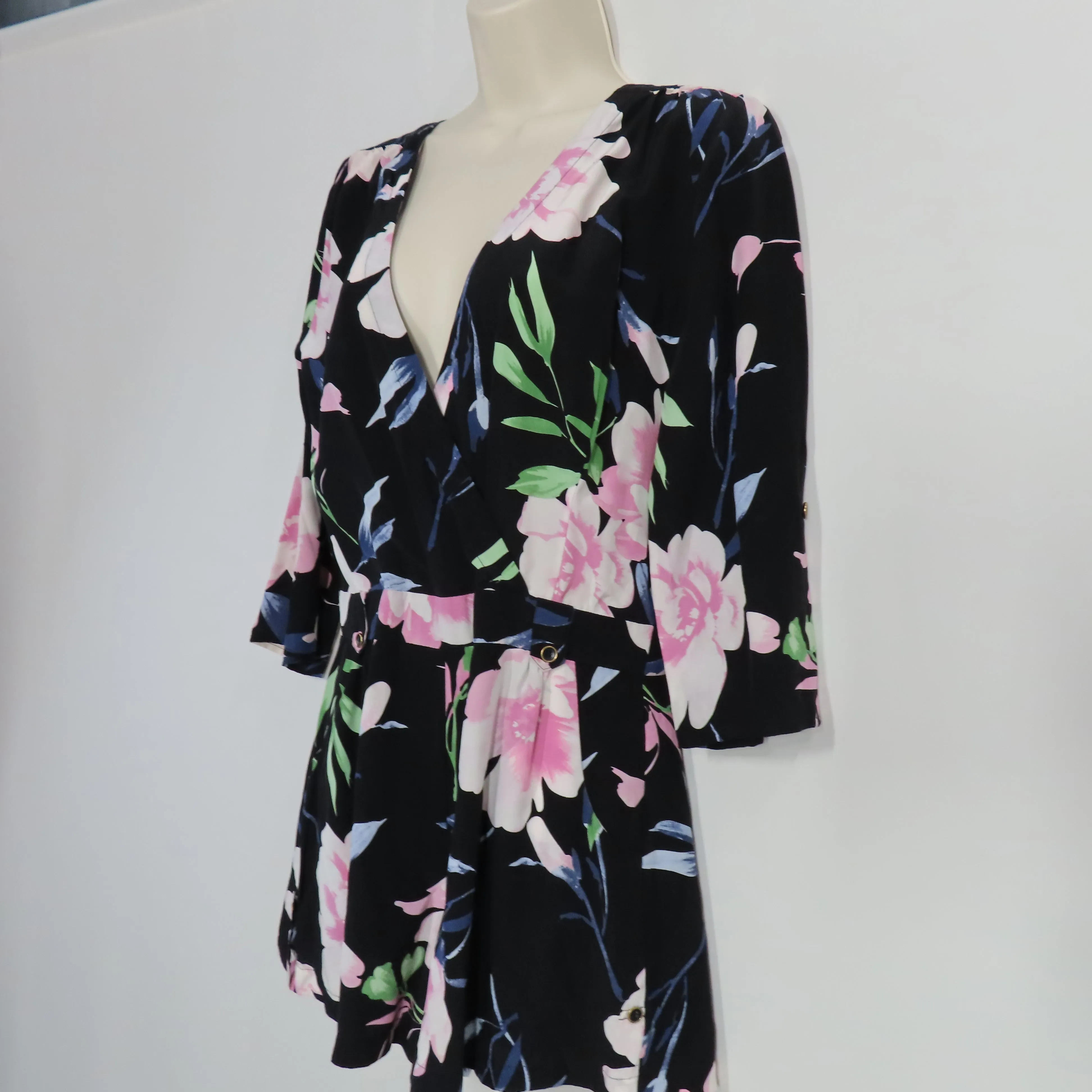 Yumi Kim Liz Romper Floral Paradise Found Black Silk Belted Surplice Neckline Size Small