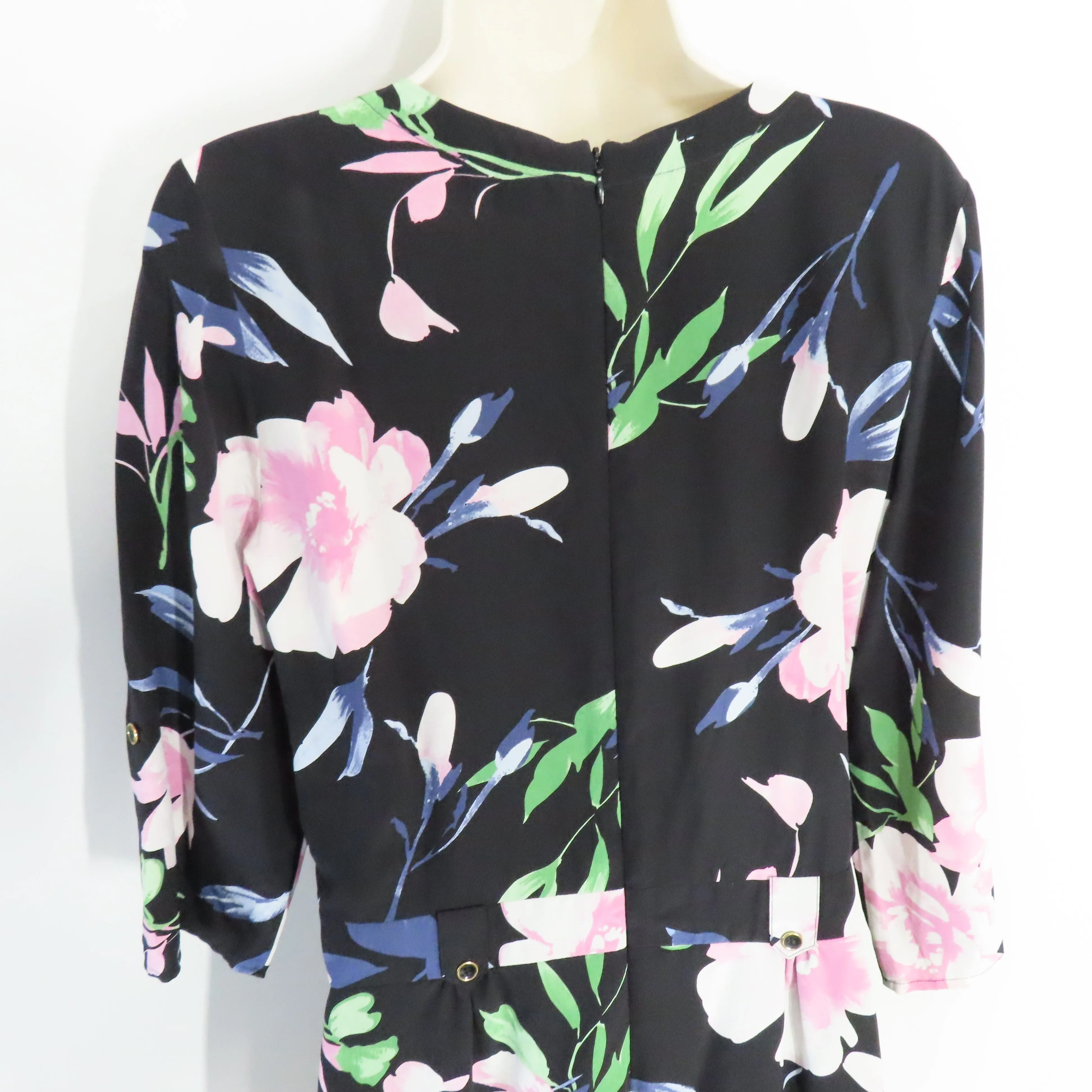 Yumi Kim Liz Romper Floral Paradise Found Black Silk Belted Surplice Neckline Size Small