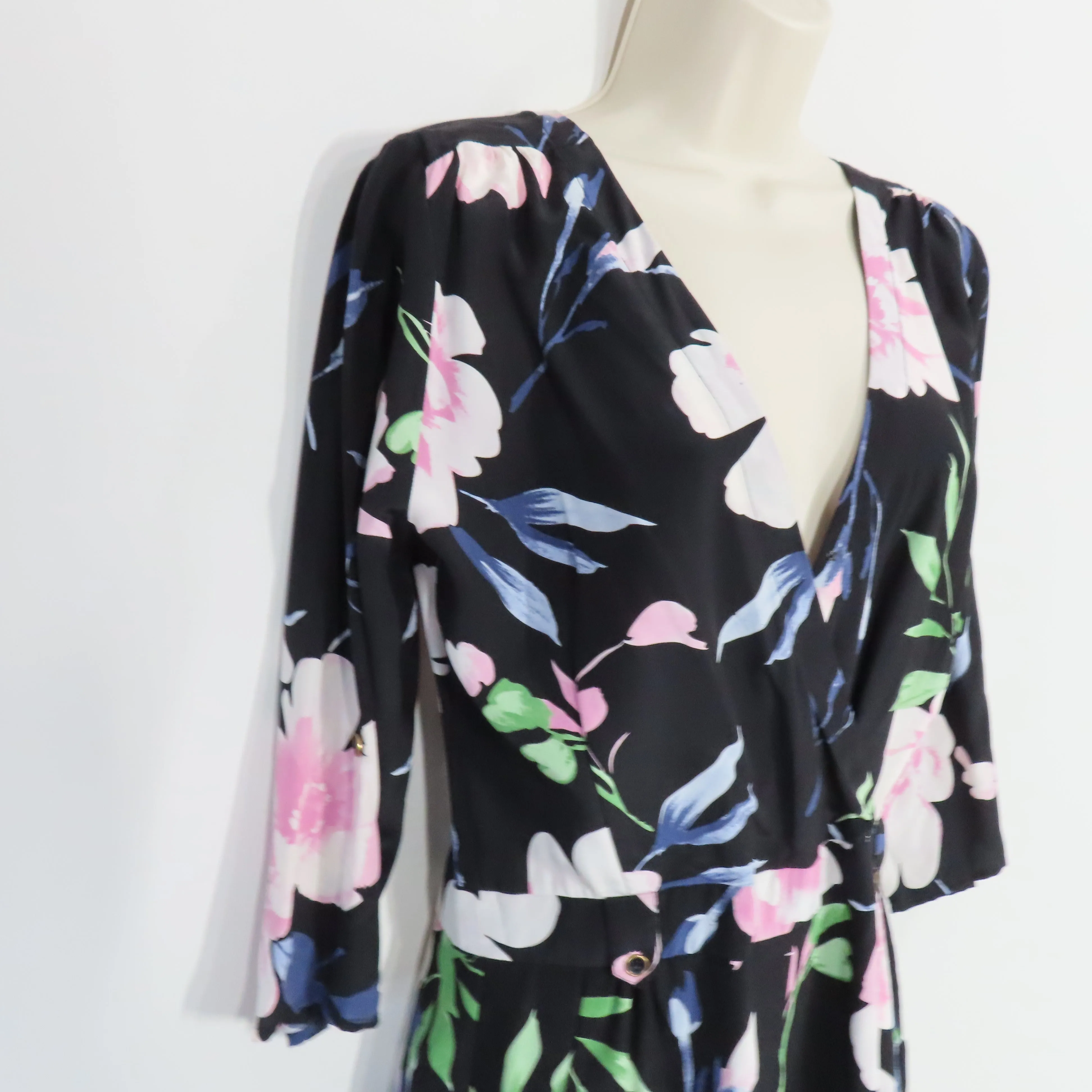 Yumi Kim Liz Romper Floral Paradise Found Black Silk Belted Surplice Neckline Size Small